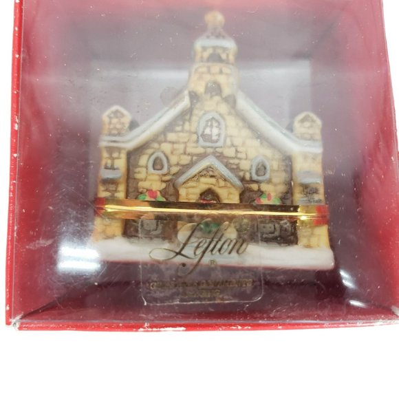 Lefton Christmas church 1986 Colonial Village Ornament Vintage - Picture 1 of 8